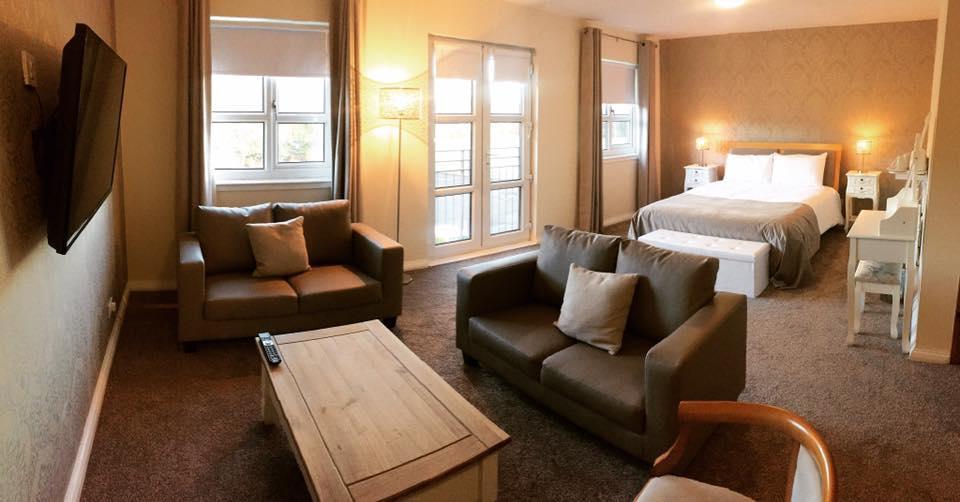 The Gilvenbank Hotel Glenrothes Eksteriør bilde